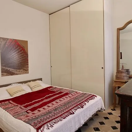 Apartment Chanoinesse - 4 Adults *